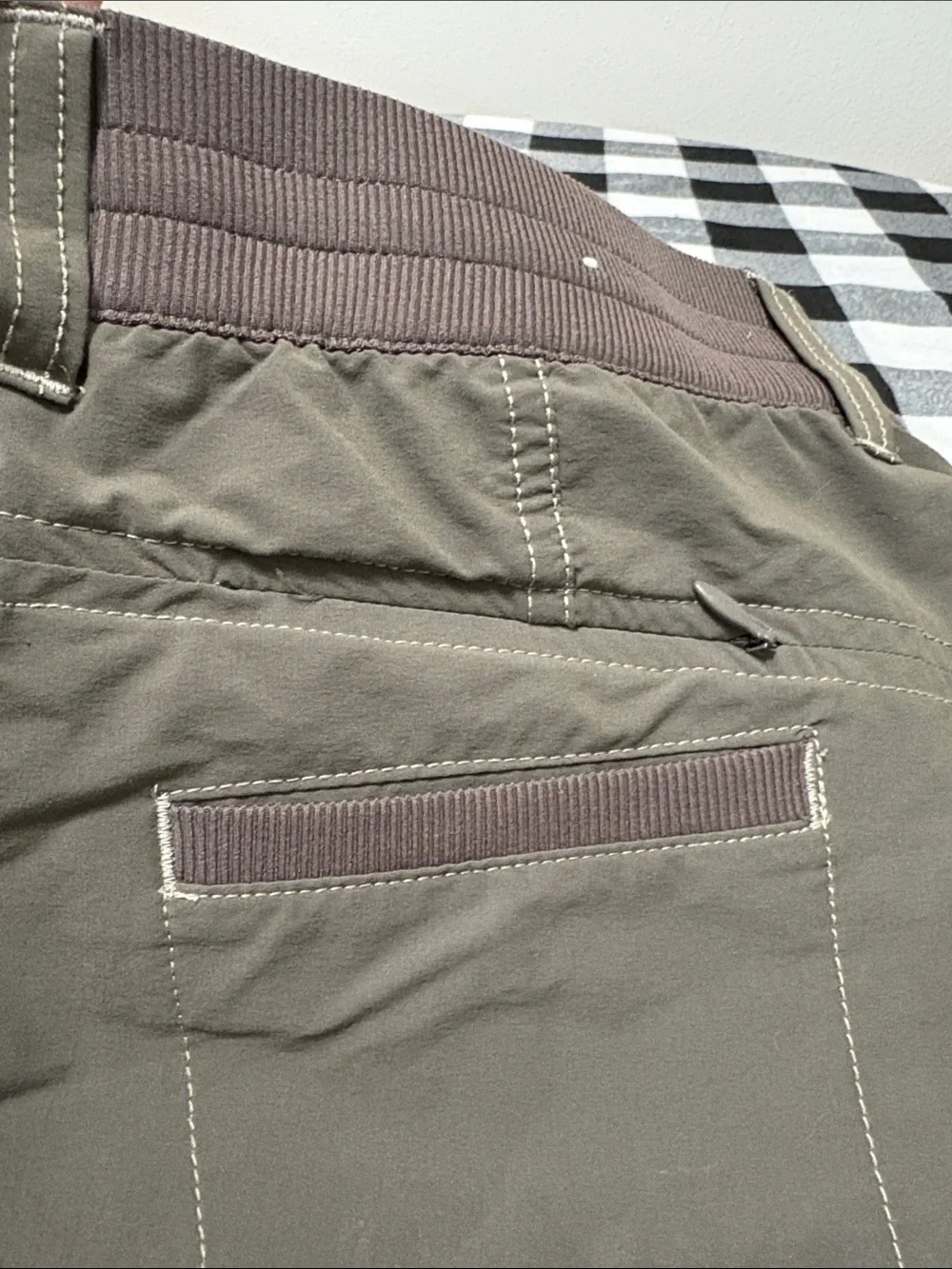 KUHL Women’s Durango Skirt Skort Shorts Gray Green Size 10 Hiking Pockets Ruched